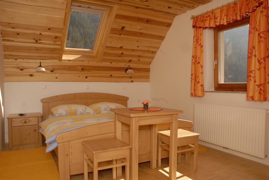 Tourist Farm Gradisnik Apartment
